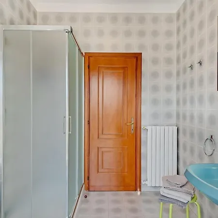 Holiday home Poesia, 7 Pax With Pool